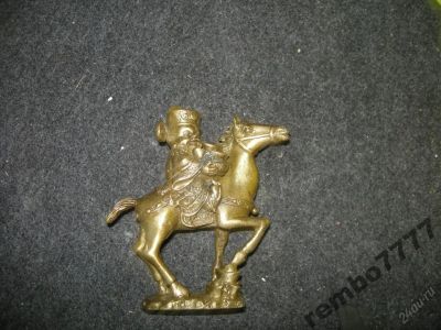 Лот: 5817539. Фото: 1. конь.лошадь.бронза .12см.китай... Скульптуры