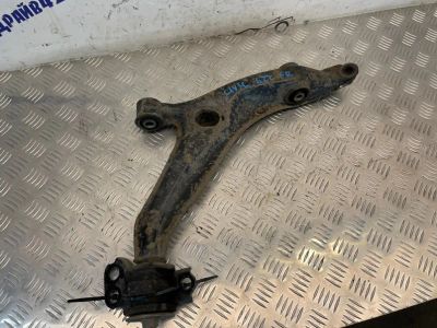 Лот: 23552843. Фото: 1. рычаг Honda Civic Ferio EK2. Двигатель и элементы двигателя