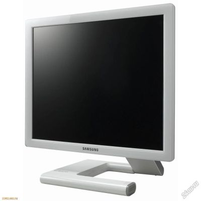 Лот: 5838586. Фото: 1. Samsung SyncMaster 971P Профессиональная... ЖК-мониторы