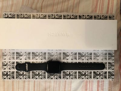 Лот: 14621763. Фото: 1. Apple Watch 4 series 44 mm. Смарт-часы, фитнес-браслеты, аксессуары
