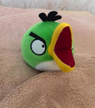 Лот: 3158265. Фото: 1. Игрушка Angry Birds птичка зеленая. Мягкие