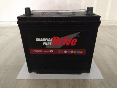 Лот: 17175150. Фото: 1. Аккумулятор б/у Champion 65 Ач... Аккумуляторы