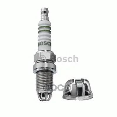 Лот: 14083289. Фото: 1. Свеча зажигания Bosch арт. 0241235752. Другое (автозапчасти)