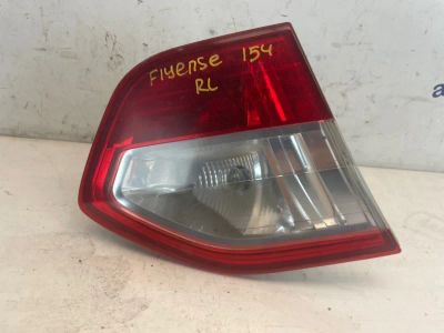 Лот: 24627643. Фото: 1. фонарь в крышку багажника Renault... Двигатель и элементы двигателя
