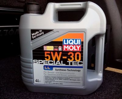 Лот: 10601257. Фото: 1. Масло моторное Liqui Moly Special... Масла, жидкости