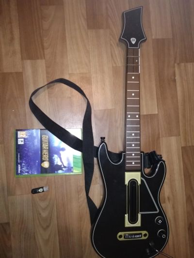 Лот: 11625130. Фото: 1. Guitar Hero Live Xbox 360. Игры для консолей