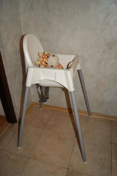 Лот: 4050833. Фото: 1. Стульчик от ИКЕЯ. Стульчики для кормления