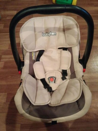 Лот: 9082356. Фото: 1. Автолюлька (автокресло) babyton. Детские автокресла