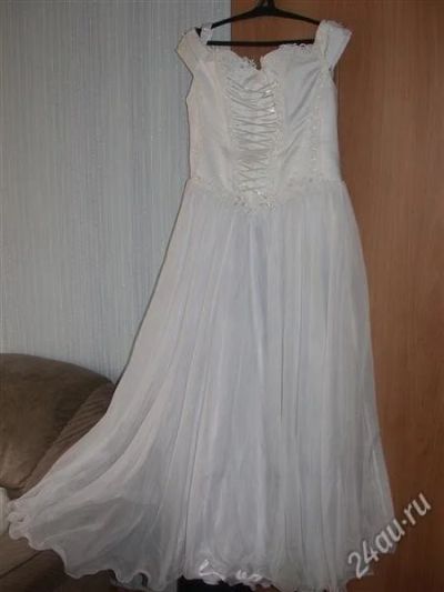 Лот: 1039613. Фото: 1. Свадебное платье. Другое (свадебная мода)