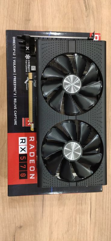 Лот: 19544831. Фото: 1. Sapphire RX 570 8gb Pulse light. Видеокарты
