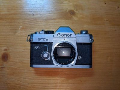 Лот: 15511224. Фото: 1. Canon ftb ql. Плёночные зеркальные