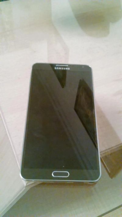 Лот: 6434297. Фото: 1. Телефон samsung galaxy note 3... Кнопочные мобильные телефоны