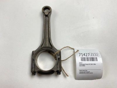 Лот: 20754359. Фото: 1. Шатун Volkswagen Passat 2006 06D198401... Двигатель и элементы двигателя