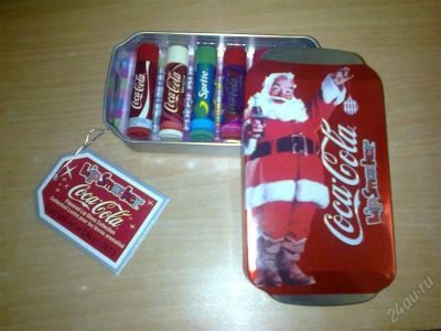 Лот: 2393932. Фото: 1. Блески для губ "Coca Cola lipsmaker... Сувенирные наборы