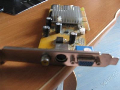 Лот: 609003. Фото: 1. GEFORCE4 MX440 AGP. Видеокарты