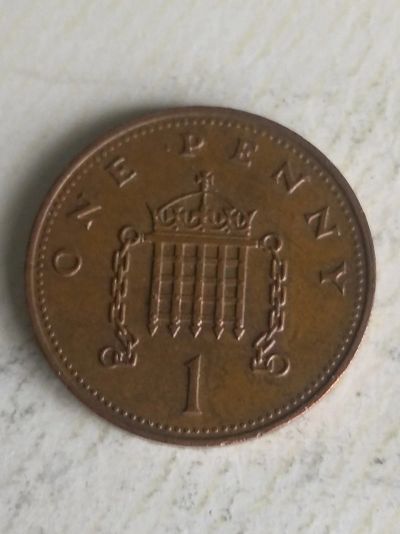 Лот: 15941821. Фото: 1. Великобритания 1 пенни, 1988. Великобритания и острова
