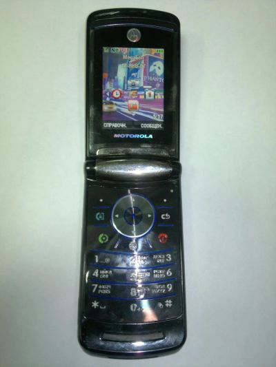 Лот: 11196155. Фото: 1. Motorola RAZR2 V9 описание. Кнопочные мобильные телефоны