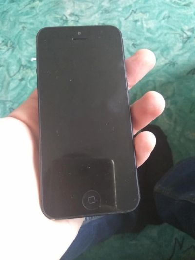 Лот: 8385661. Фото: 1. Iphone 5 с рубля. Смартфоны