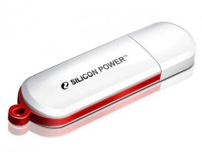 Лот: 17081378. Фото: 1. Флэш-диск Silicon Power 32GB USB... USB-флеш карты