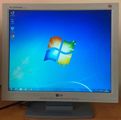 Лот: 20830752. Фото: 1. Монитор LG Flatron L1715S 1280x1024... ЖК-мониторы