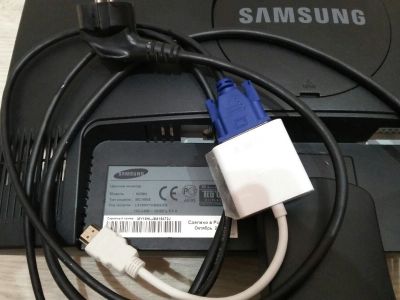 Лот: 16180060. Фото: 1. Монитор Samsung 943SN с подставкой... ЖК-мониторы