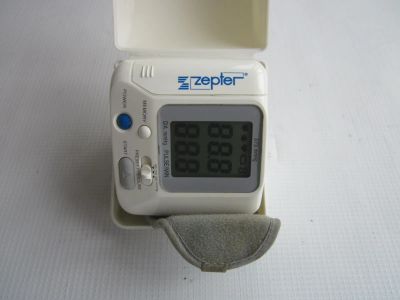 Лот: 19853981. Фото: 1. Тонометр Zepter PBG-825 (Япония... Оборудование