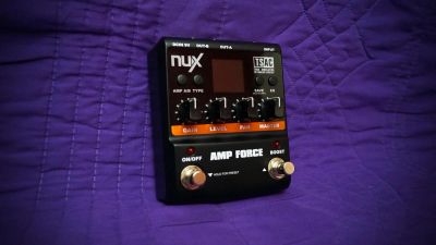 Лот: 7111610. Фото: 1. Nux Amp Force - Эмулятор усилителей... Гитарные эффекты и комбоусилители