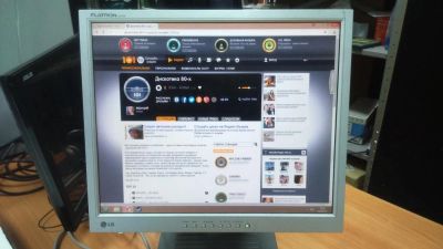 Лот: 5210806. Фото: 1. Монитор 19" LG Flatron L1910B... ЖК-мониторы