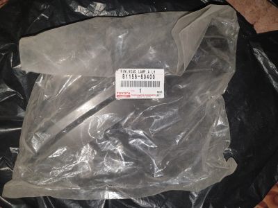 Лот: 15109926. Фото: 1. Окантовка ФАРЫ Toyota арт. 8115660400. Оптика и освещение