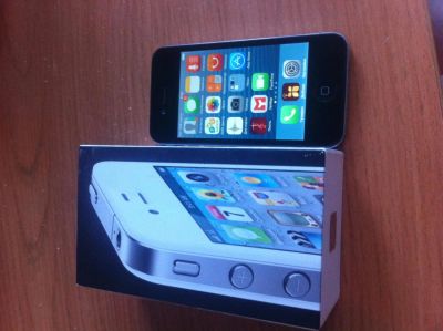 Лот: 5734688. Фото: 1. Iphone 4. Смартфоны