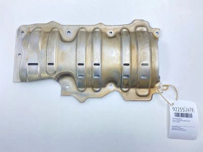 Лот: 23603613. Фото: 1. Маслоотражатель Lexus Is250 2007... Двигатель и элементы двигателя