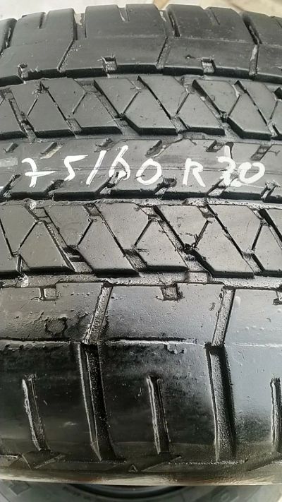 Лот: 15883914. Фото: 1. 275/60 R20 Bridgestone одно. Шины
