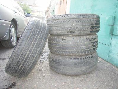 Лот: 86913. Фото: 1. резина 195/60/14. Шины