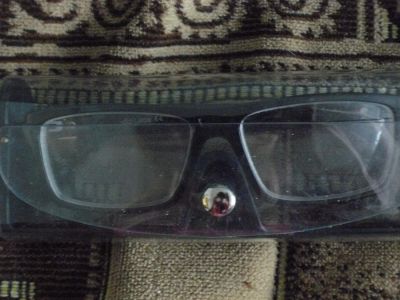 Лот: 10723773. Фото: 1. очки с чехлом. Очки
