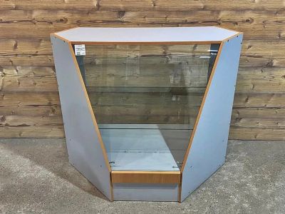 Лот: 25885640. Фото: 1. Торговый прилавок бу в наличии. Торговое