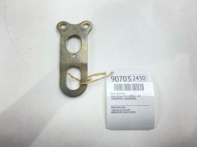 Лот: 23491910. Фото: 1. Крюк двигателя Nissan Pulsar 1997... Двигатель и элементы двигателя