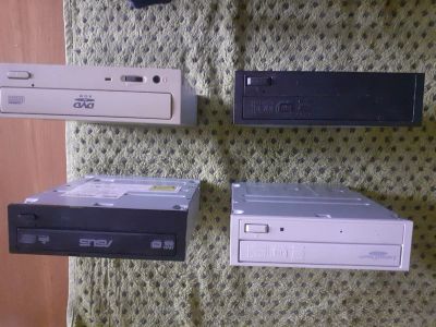 Лот: 16098345. Фото: 1. DVD - ROM. Приводы CD, DVD, BR, FDD