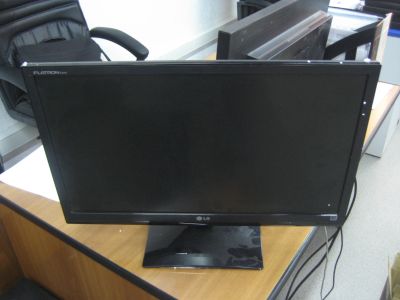Лот: 16692035. Фото: 1. Монитор LG Flatron E2441T (неисправность... ЖК-мониторы