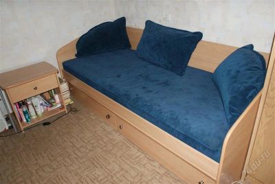 Лот: 2553480. Фото: 1. Кровать +матрас + подушки декоративные... Кровати
