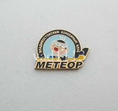 Лот: 10983499. Фото: 1. Хоккей значок ХК Метеор Владивосток. Сувенирные