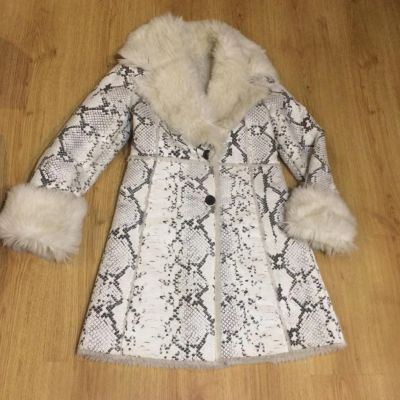 Лот: 7990480. Фото: 1. Дубленка искусственная. Верхняя одежда