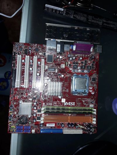 Лот: 7528946. Фото: 1. msi ms-7527 socket 775 4 слота... Материнские платы
