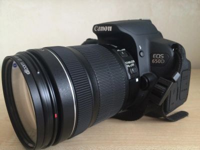 Лот: 7291916. Фото: 1. Canon EOS-650D Kit 18-135mm IS... Цифровые зеркальные