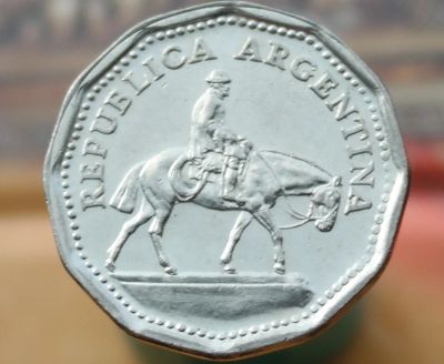 Лот: 5222991. Фото: 1. Экзотика с рубля (50) Аргентина. Остальные страны