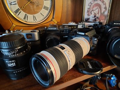 Лот: 17195403. Фото: 1. Фотоаппарат Canon eos 100d + Zenitar-c... Цифровые зеркальные