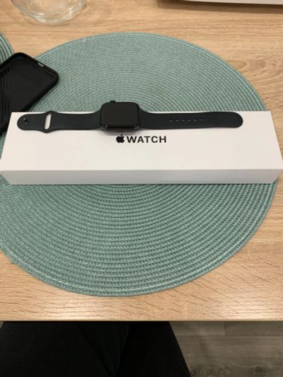 Лот: 19134426. Фото: 1. Apple Watch. Смарт-часы, фитнес-браслеты, аксессуары