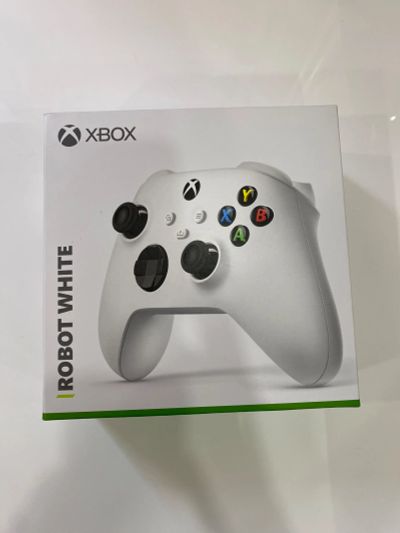 Лот: 20257345. Фото: 1. Геймпад беспроводной Microsoft... Аксессуары для игровых приставок, консолей, геймпады