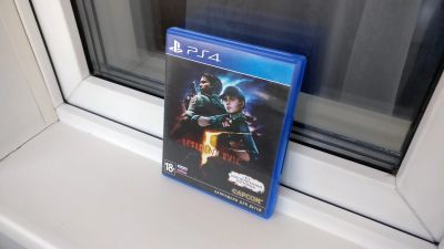 Лот: 12663066. Фото: 1. Resident Evil 5 PS4 CUSA-04284... Игры для консолей