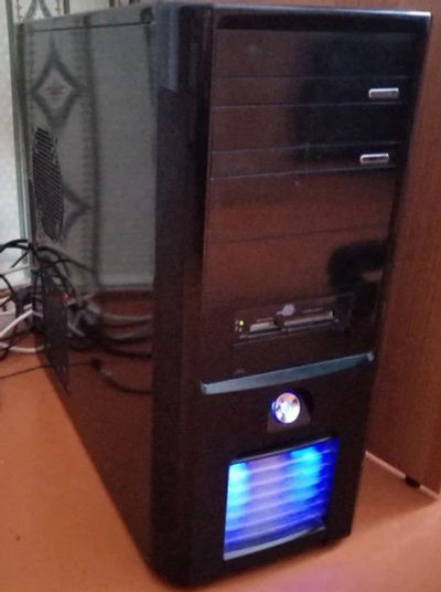 Лот: 8790473. Фото: 1. ПК игровой шесть ядер RX 460 мощный... Компьютеры в сборе
