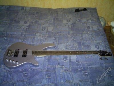 Лот: 146697. Фото: 1. Отличный бас Ibanez SRX 300 дёшево. Гитары